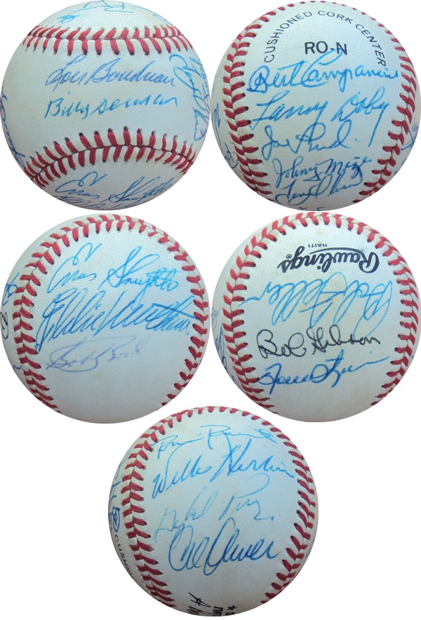MLB Autographed Baseball Memorabilia